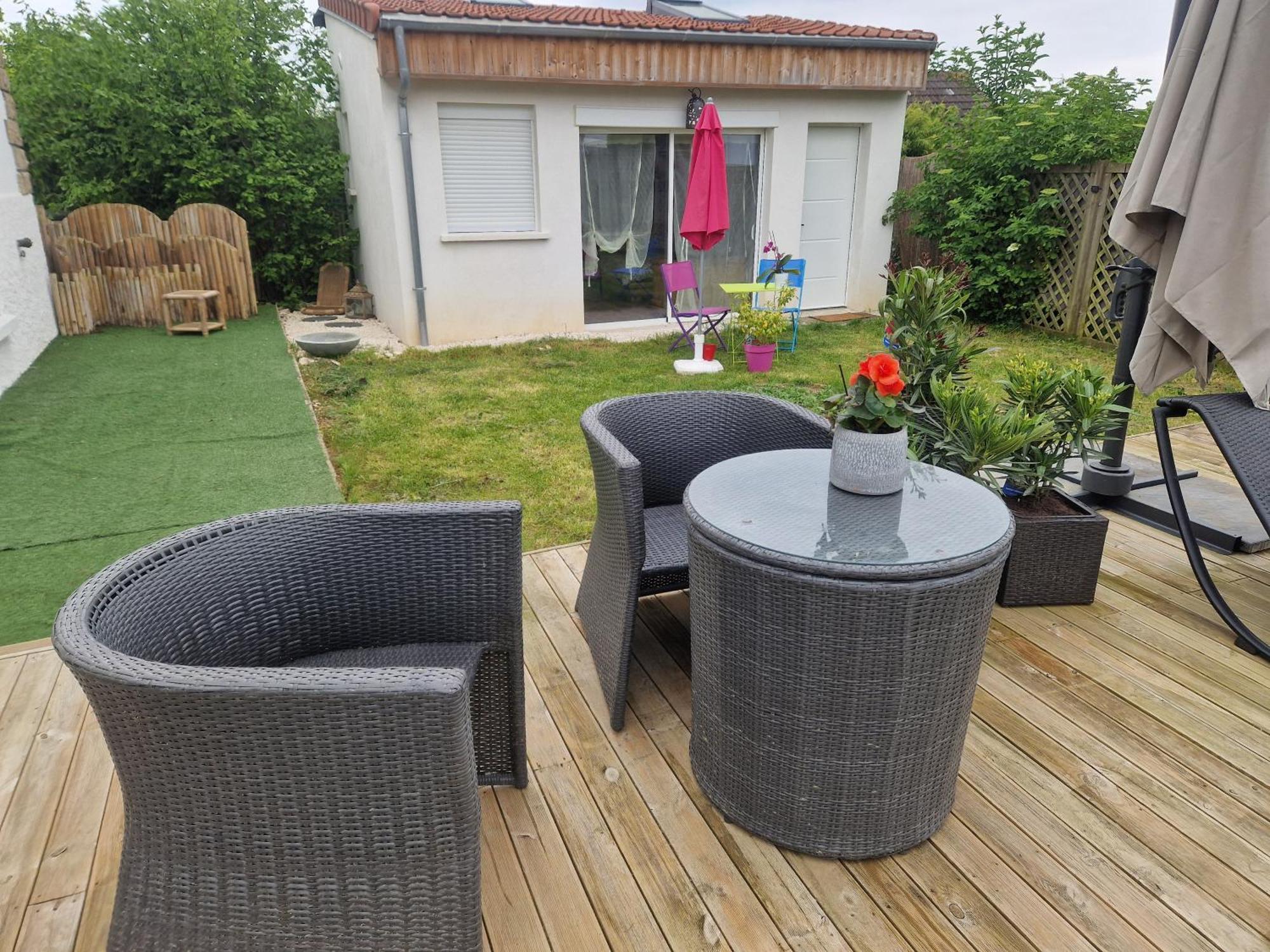La Serenite Balinaise, Chambre Et Sdb Privee, Jardin , Piscine Et Jacuzzi En Saison, Pres De Chantilly, Parc Asterix Et Cdg Et Paris En 20' Orry-La-Ville Luaran gambar