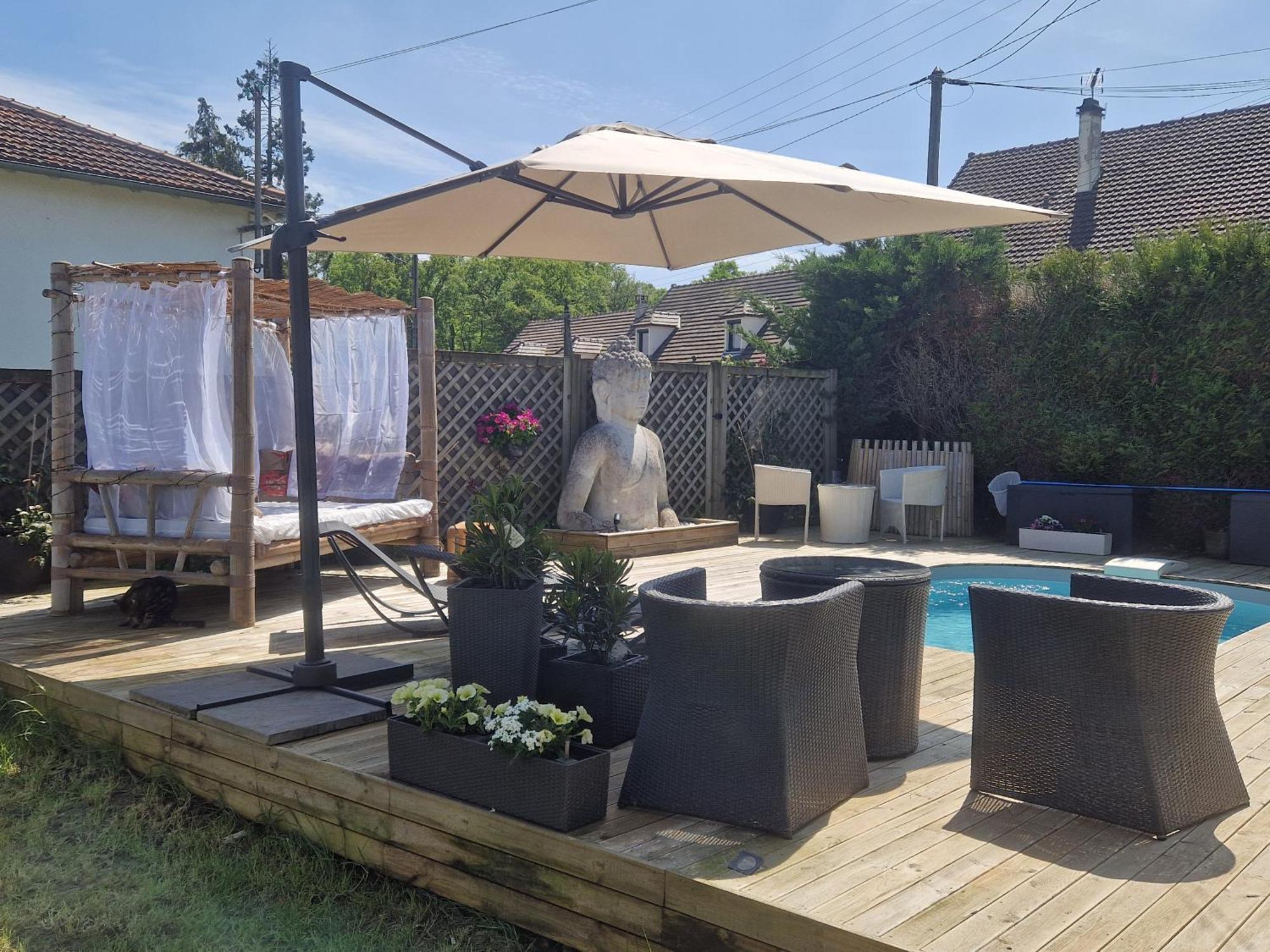 La Serenite Balinaise, Chambre Et Sdb Privee, Jardin , Piscine Et Jacuzzi En Saison, Pres De Chantilly, Parc Asterix Et Cdg Et Paris En 20' Orry-La-Ville Luaran gambar