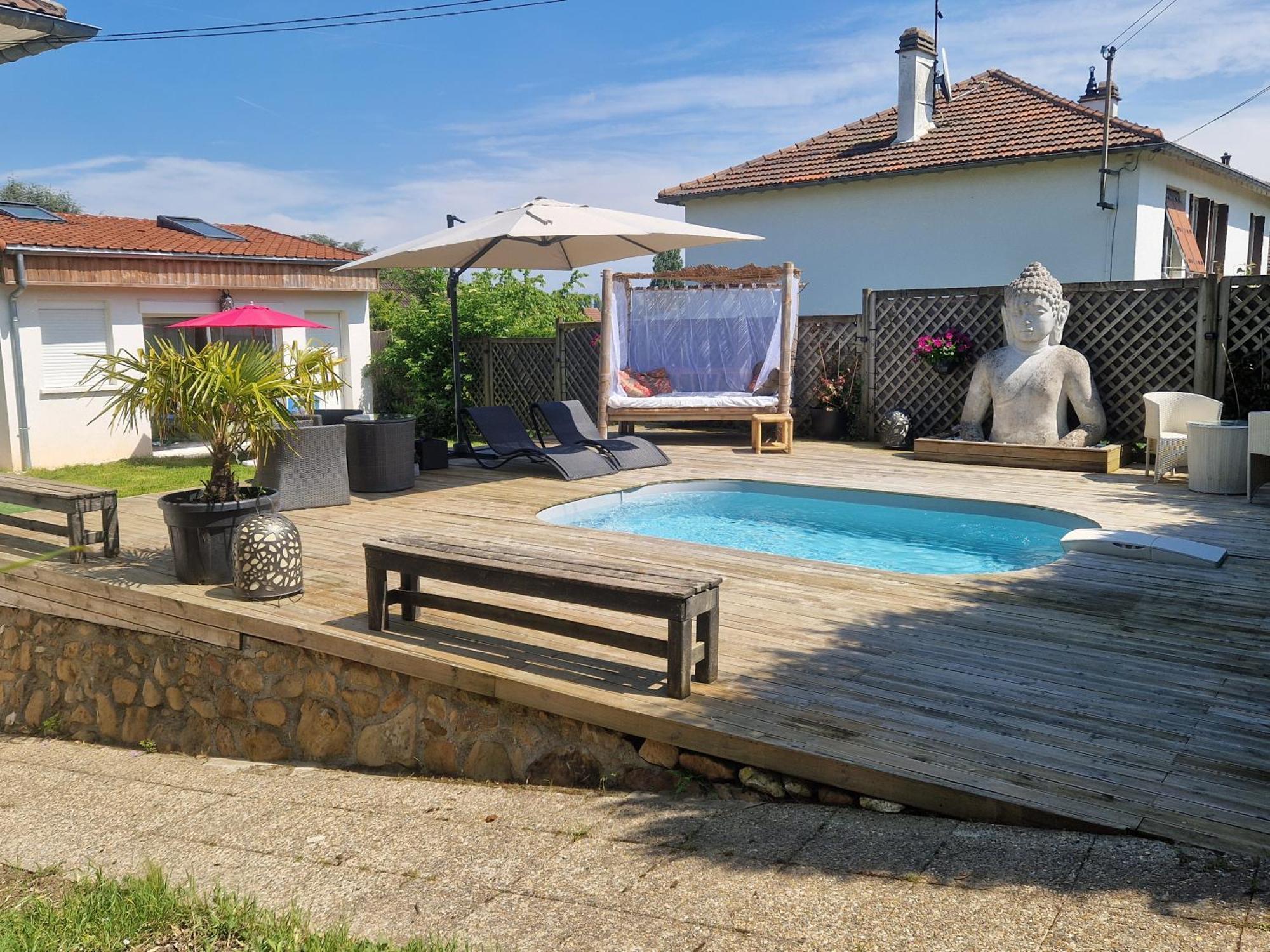 La Serenite Balinaise, Chambre Et Sdb Privee, Jardin , Piscine Et Jacuzzi En Saison, Pres De Chantilly, Parc Asterix Et Cdg Et Paris En 20' Orry-La-Ville Luaran gambar